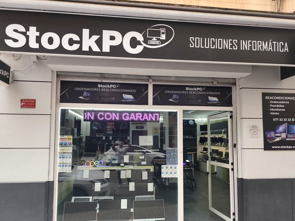 Fachada de Stock PC en Xàtiva