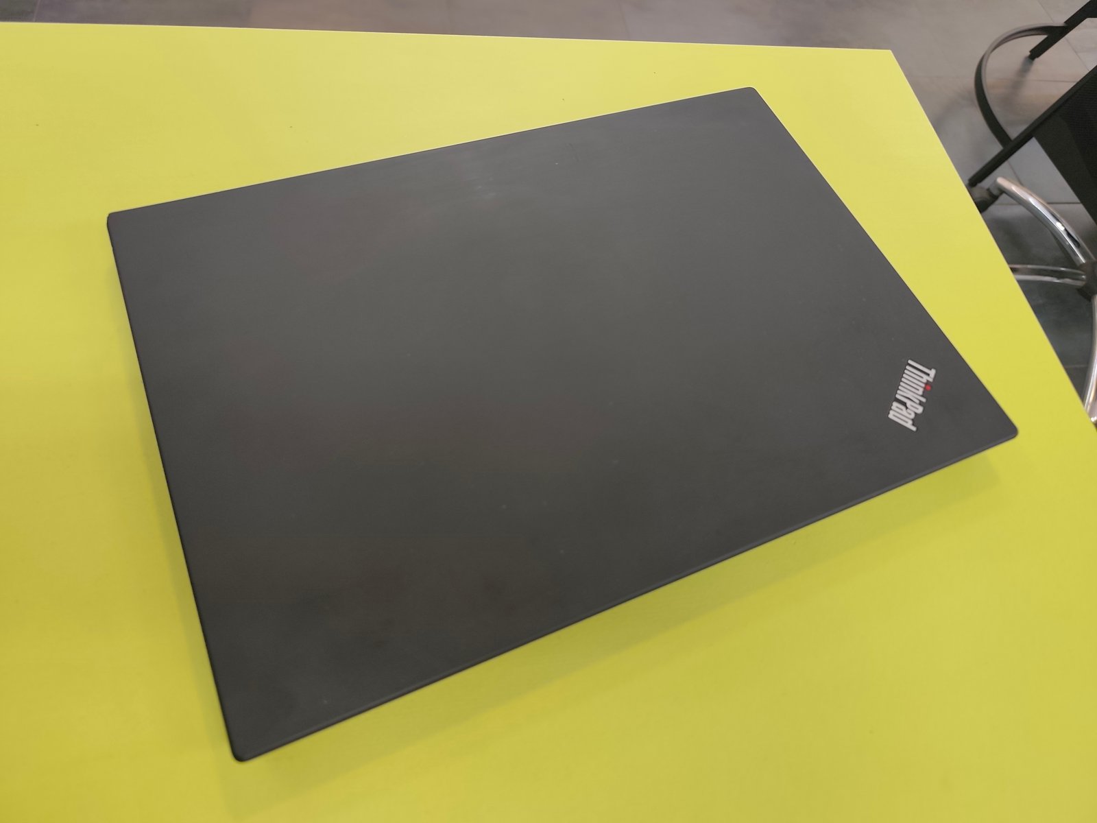 Lenovo ThinkPad T14 Gen 1 foto 2