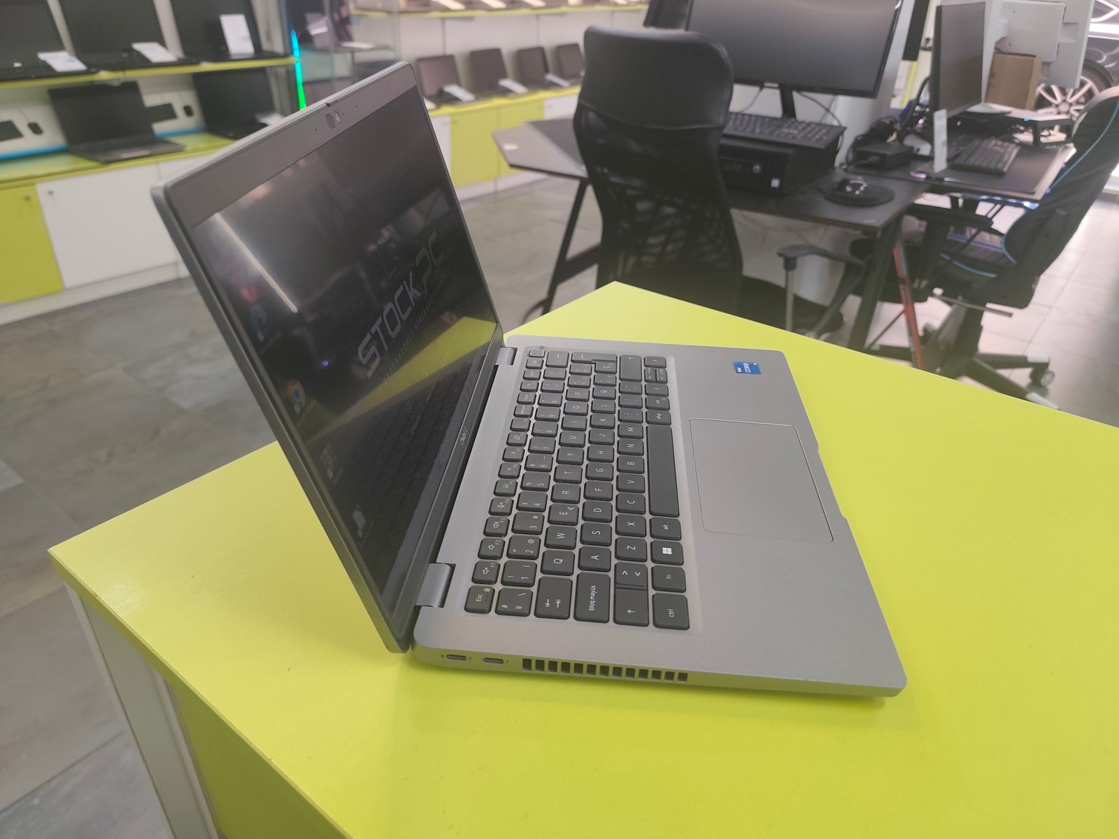 Dell Latitude 5420 Táctil i5 11ª 16GB SSD 256GB foto 2
