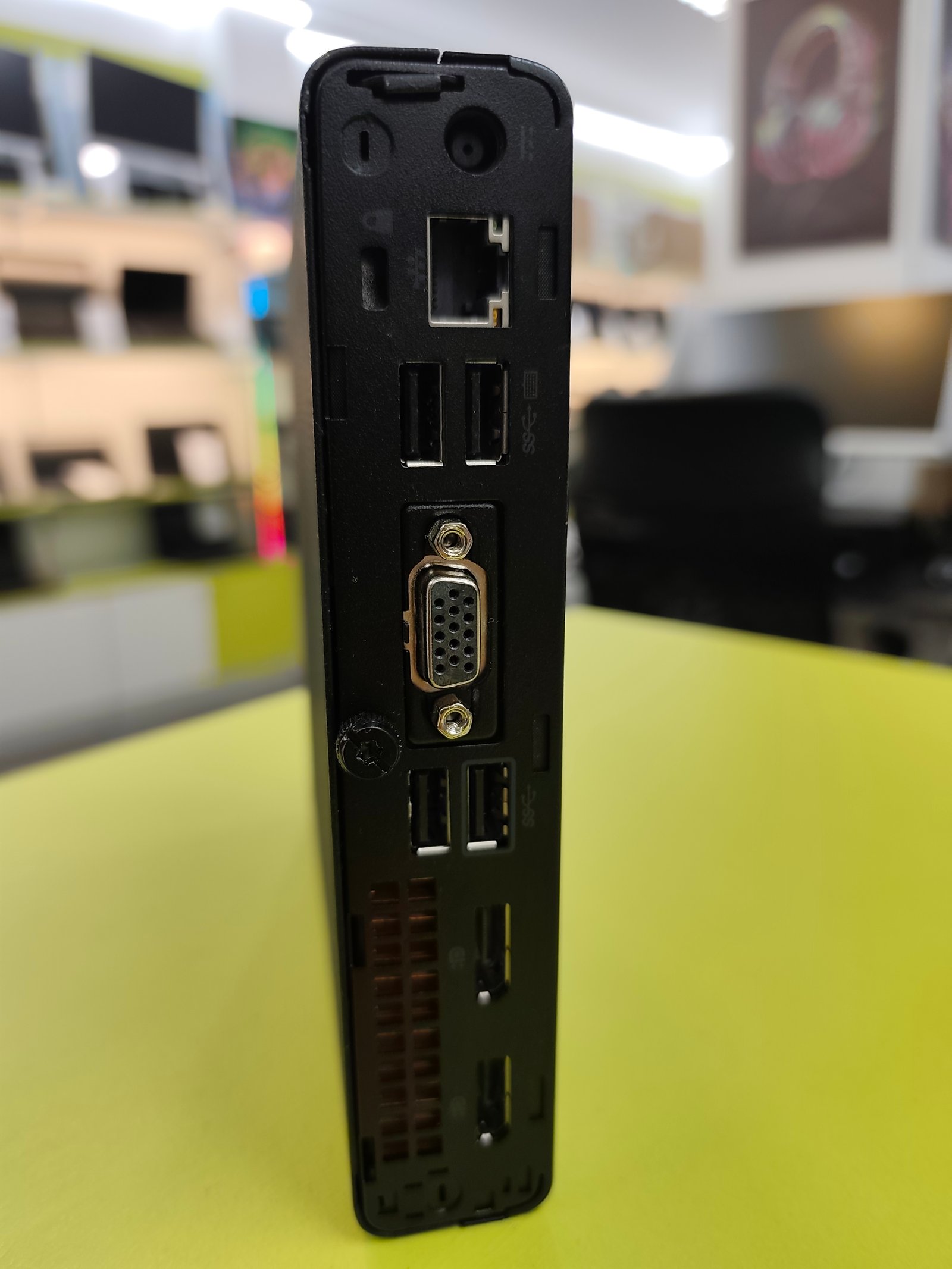 Mini PC HP EliteDesk 800 G5 i5-9500 16GB SSD 256GB foto 2
